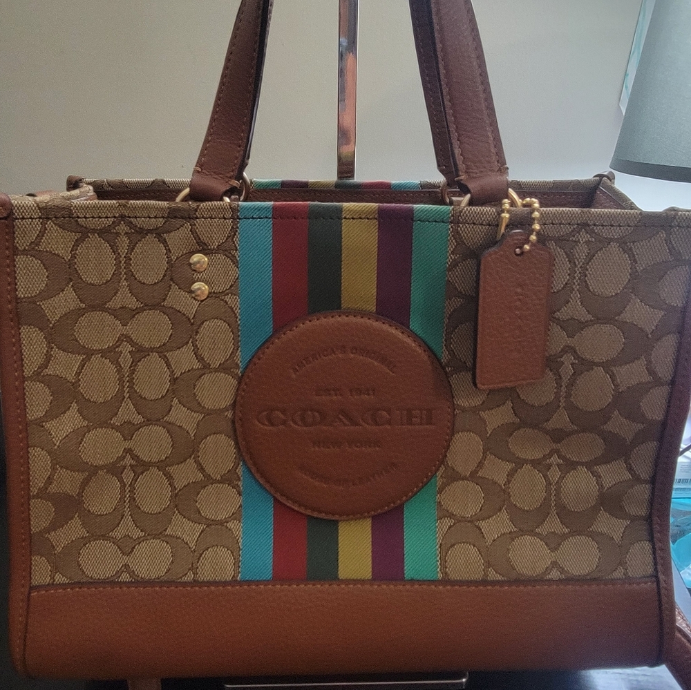 Coach Dempsey Carryall